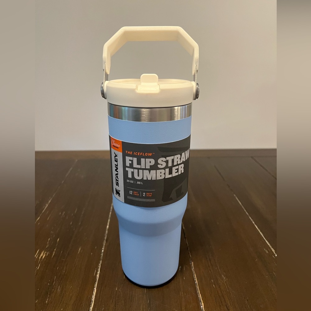Stanley 30oz Flip Straw Tumbler BRAND NEW